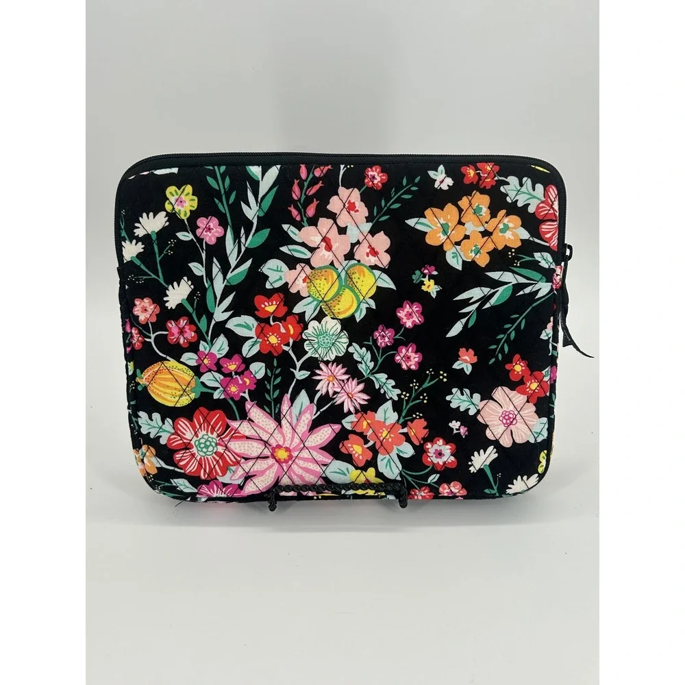 Vera Bradley Floral‎ Quilted iPad Tablet Sleeve Case Zip Padded Black Multicolor